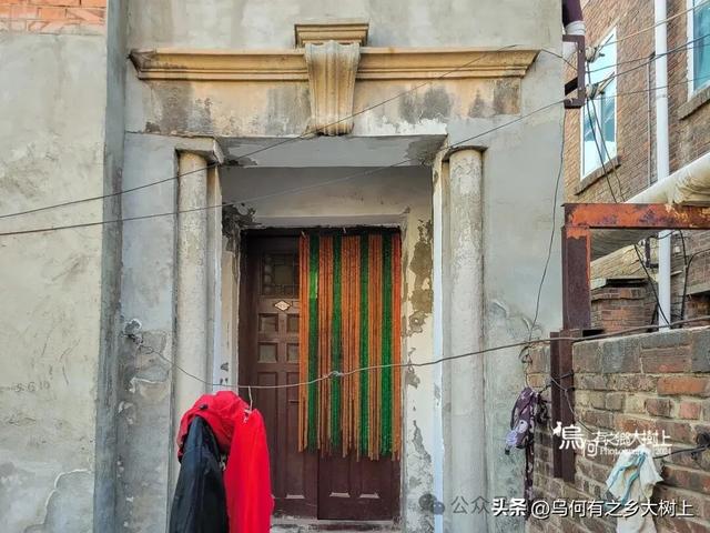 天津银凤里一带,已有百年历史,解放后被冠以正义、民主等名