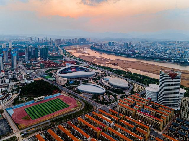 江西省下一个“南昌”，不是九江也不是上饶，而是这座低调的城市