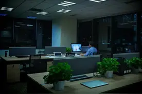 不管你多需要钱，都不要去上夜班！过来人经验，你还有其他选择图片