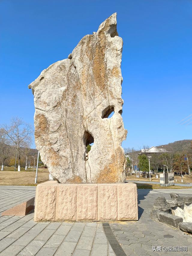 大雪时节，来汤山金乌公园晒暖阳、泡温泉（上）