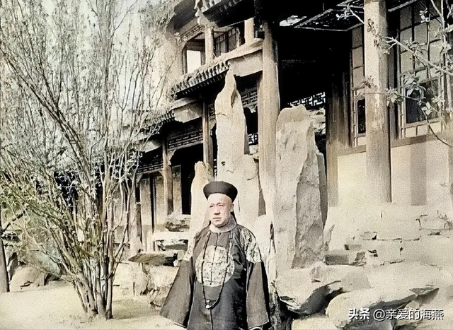真实清朝王爷原来长这样！名妓果然是名妓，地主婆眼神一看就不善