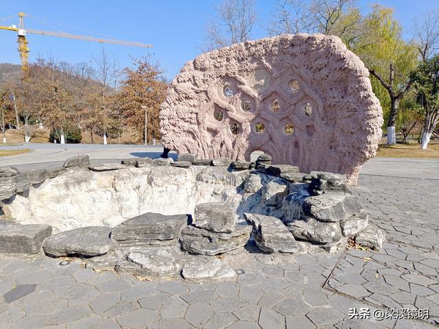 大雪时节，来汤山金乌公园晒暖阳、泡温泉（上）