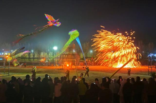 全网都在追开封洛阳，官方数据揭晓，年度冠军另有其人！