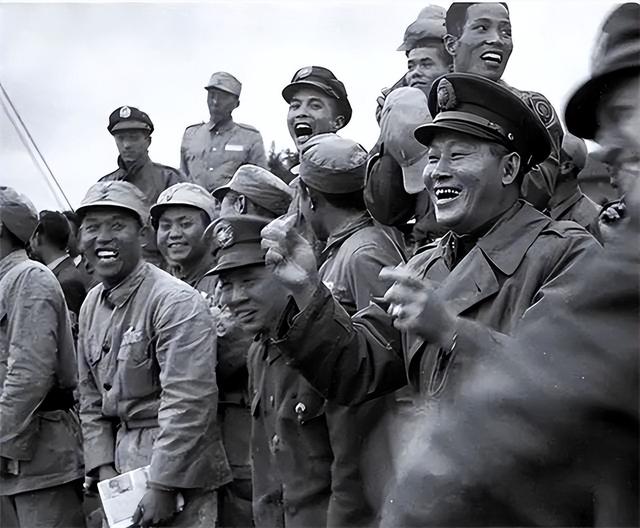 抗日名将孙立人，棺椁35年未入土 ，儿子九三阅兵后提迁葬