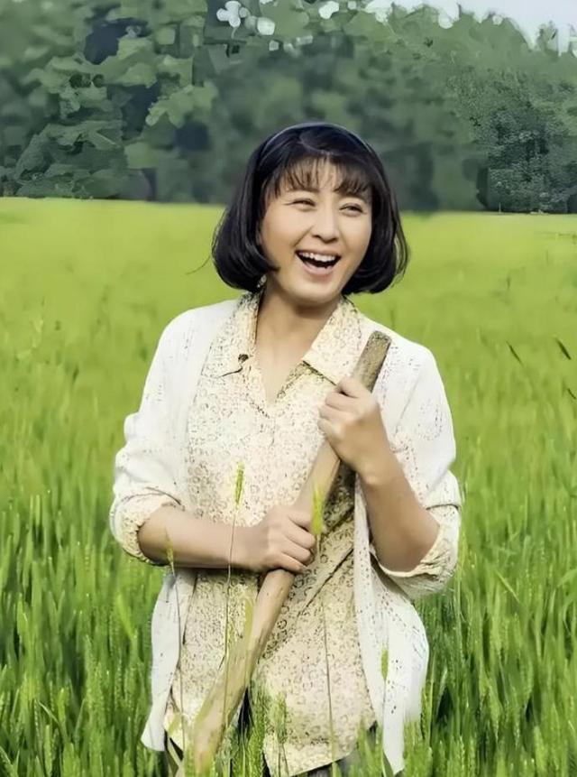 罪有应得！官方彻查后，闫学晶再迎噩耗，她最担心的事还是发生了