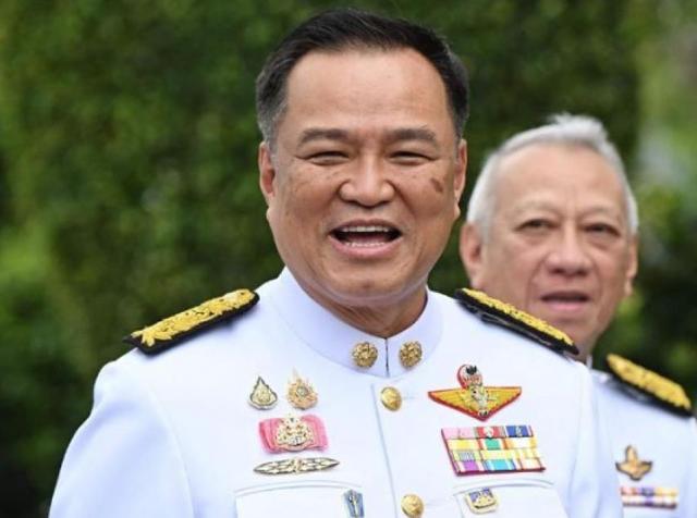 新一轮泰柬冲突还没完，泰国政坛突发“大地震”！总理阿努廷：把权力还给人民，宣布解散议会！