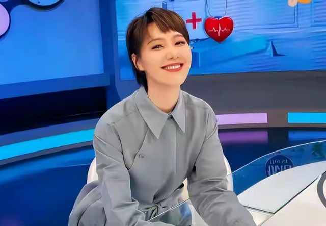 讨好大佬，陪睡上位	，遭央视“开除	”，她身上的标签哪个才是真的