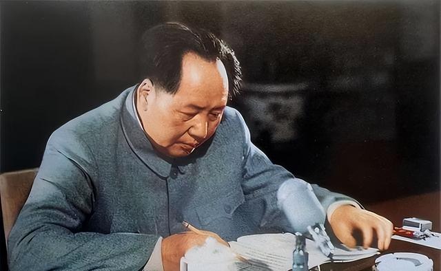 2007年薄一波去世后，子女公开发布声明，澄清了他身上的两大谣言