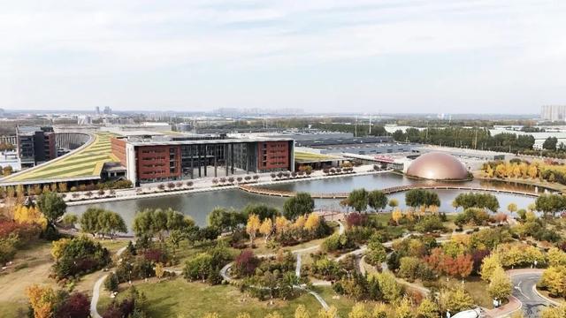 秋之彩色吉林｜工业区不懂浪漫？长春汽开区的秋天，美到犯规！