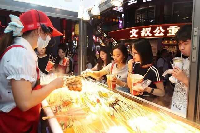惠州上榜！2025国庆夜生活活力城市榜单公布→