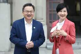 当年我“招摇拐骗”的学科如今成了“顶流”｜专访武大校长张平文图片