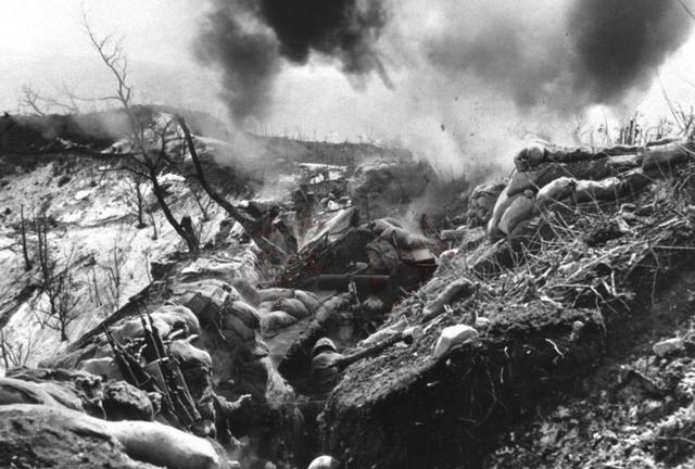 1935年，一名国军小兵被红军俘虏，17年后，他的名字传遍全世界