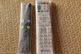 现在家里的电视你 知道怎样打开吗？图片