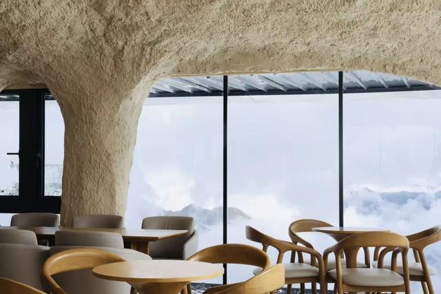 别再等！达古秋冬双景已上线，从彩林穿越到雪域