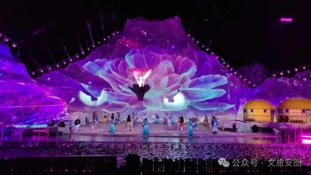 【“双线”开通 畅游安图】中秋遇国庆，做好准备邂逅长白山下的秋日浪漫吧~
