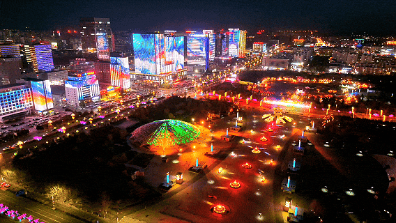 快来东胜青铜文化广场街！16天美食狂欢 + 8天巡游，氛围感拉满！