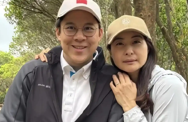 又曝4大瓜！婚前一夜情、官宣退出、连郭晶晶也遭殃，各个离谱