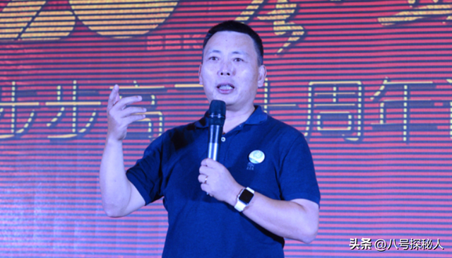 大佬背后的大佬，豪不夸张的说，中国人的一生，没人能够离开他！