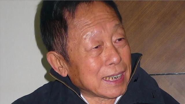 春晚至今后悔邀请她，一句话毁掉整场春晚，导演当时都不想活了