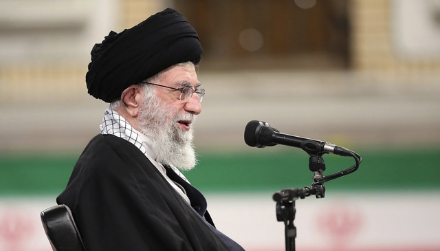 只剩7天，内塔找到开战借口，考验哈梅内伊的时刻，终于还是到了