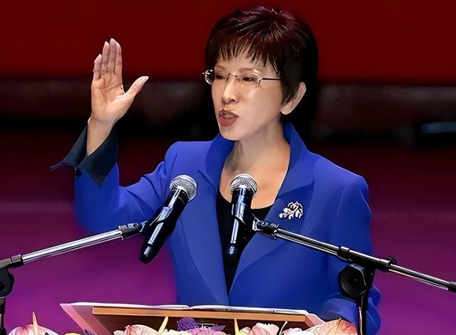 台胞参加九三阅兵，前脚刚落地北京，马上就送给赖清德一句话