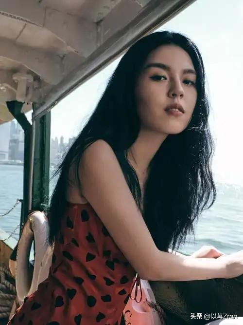 李咏也没想到，自己离世7年后，23岁的女儿就走上一条"不归路"