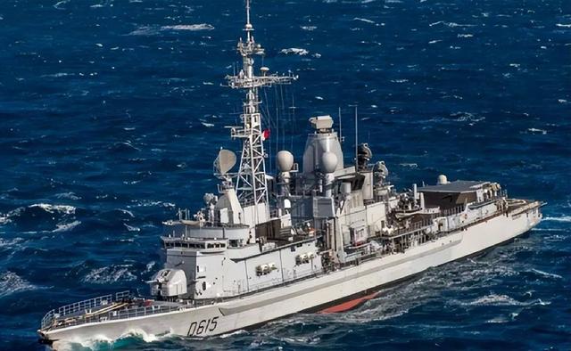 触目惊心！美国造船业深陷三重危机，主力舰项目接连夭折