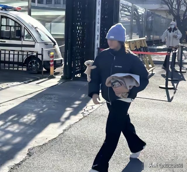 全红婵正式回归亮相！身材高挑颜值抢眼，留长发后判若两人