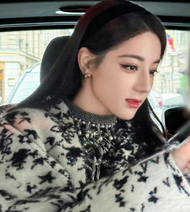 钱再多有什么用！33岁迪丽热巴健康出现问题	，引得网友怒斥工作室