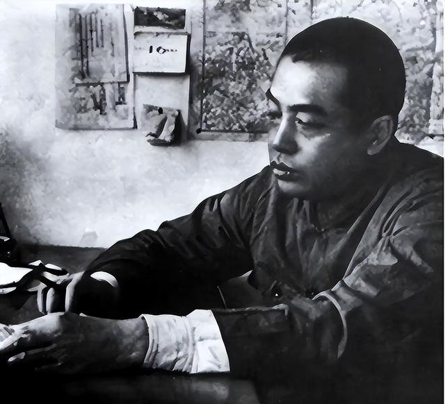 彭德怀要枪毙一名逃兵	，主席心软拦下，没想到救下一个未来的司令