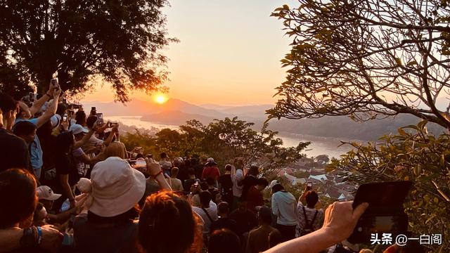 老挝普西山之落日