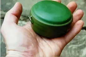 中越战争解放军最强最新的反步兵地雷：仅有月饼大小的72式地雷图片