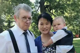 70后湖北女子，丈夫去世携子改嫁美国工程师，如今全靠她挣钱养家图片