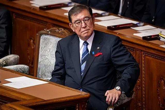 石破茂决定打破惯例，30年来第一次，中国等不到，日本迟来的道歉