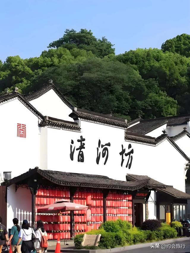 大无语！为啥杭州河坊街的美食又贵又难吃，却还能火成这样？