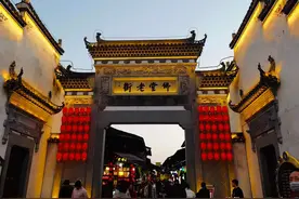 春节在浙江义乌一晚的感受，我跟老婆同时感叹道，佛堂古镇真有钱图片