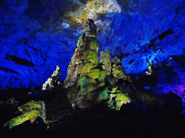 陇南游记：从山水秘境到溶洞奇观，再遇人间烟火