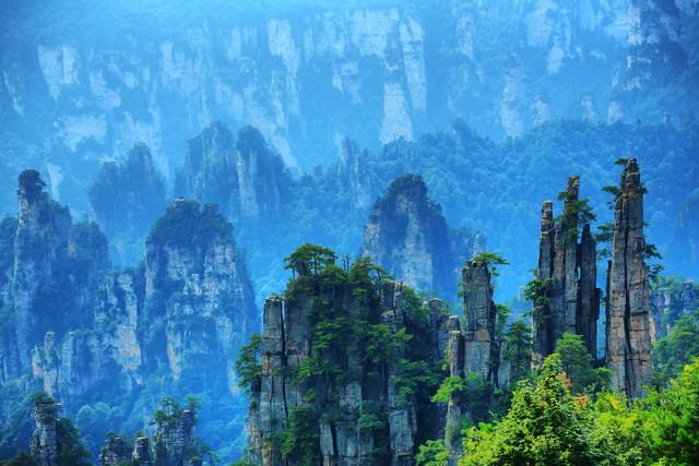 国内七大区域“第一景”分别是这7个，华东是黄山，西南是九寨沟