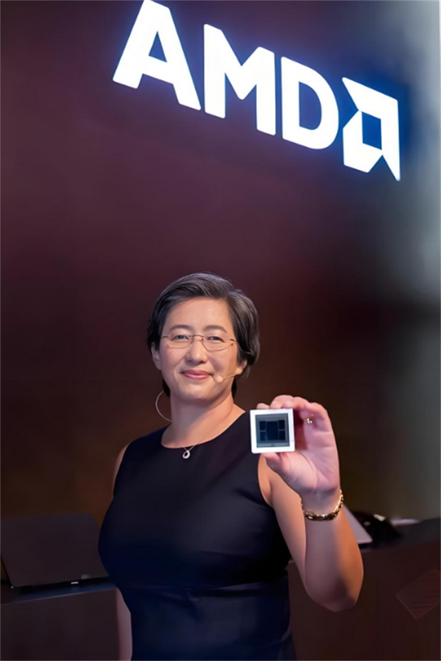 她是美科学院院长，担任美尖端芯片公司CEO，却顶风为中国造芯片