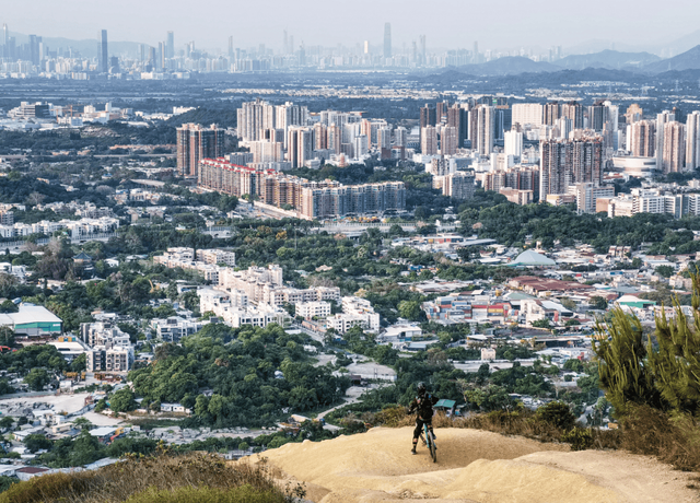 香港畸形的城市设计：大量民众在睡劏房，绿化却超过东京和首尔