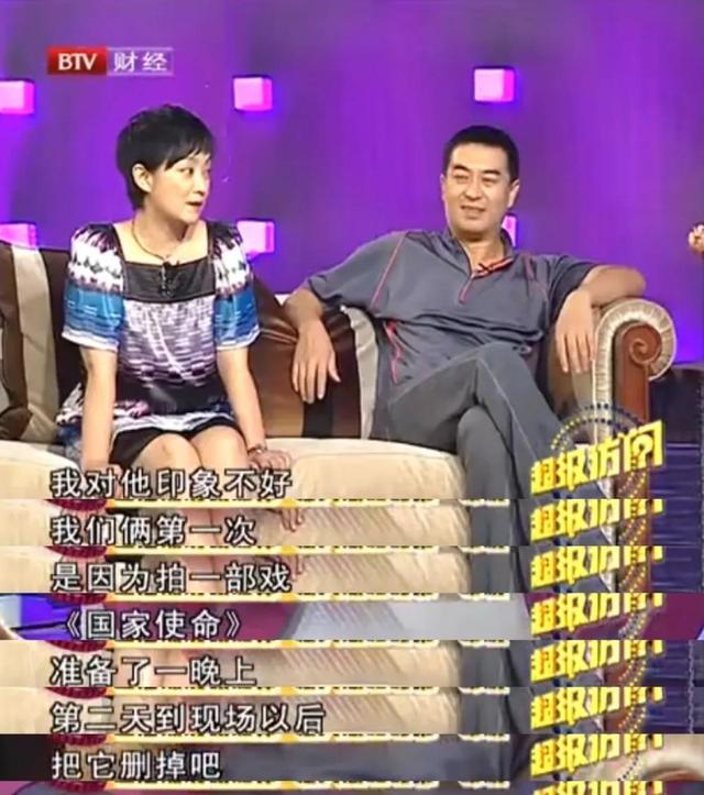 钱再多也没用！55岁张嘉译现状曝光，病情严重到连走路都站不直