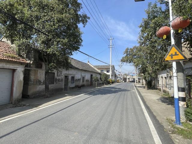 骑游探访滁州小蓝湖“蓝眼睛”白米山矿坑