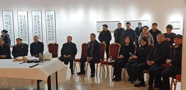 杨振宁去世不到2月，令人担忧的事还是发生，翁帆近况被曝惹争议