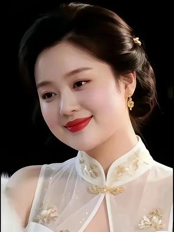 男女关系:外出旅游时，非夫妻男女住一个房间能被允许吗？注意3点