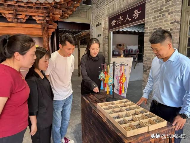60岁以上老人免费！重阳节东阿这个景区邀你登高祈福