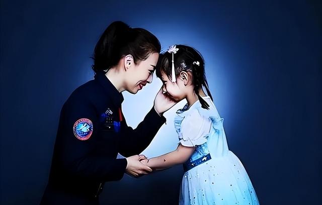 王亚平有多重要？二级警卫随身保护，食物专门供应，不能轻易食用