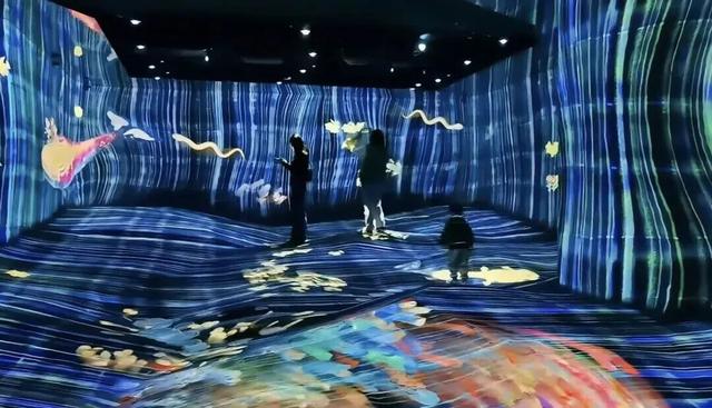 秋华未减，冬景将至，来炎帝影视基地赴一场秋冬的约会吧！