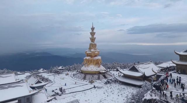 收藏！峨眉山「春日玩耍秘籍」，明天就出发