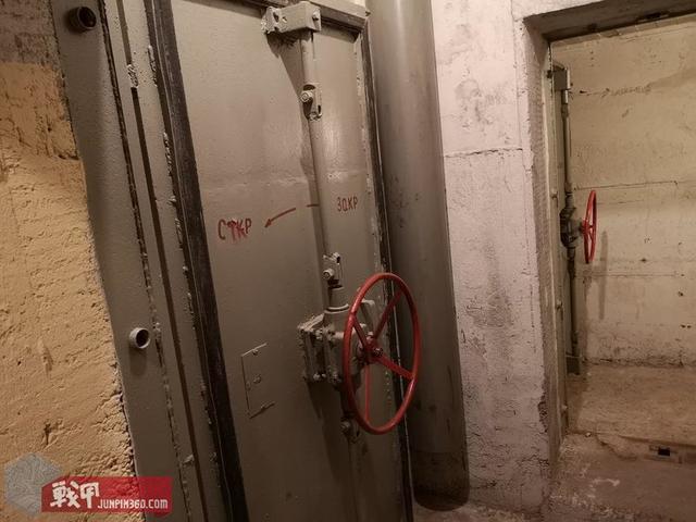 探秘维尔纽斯冷战地堡：穿越铁幕，邂逅历史的隐秘角落
