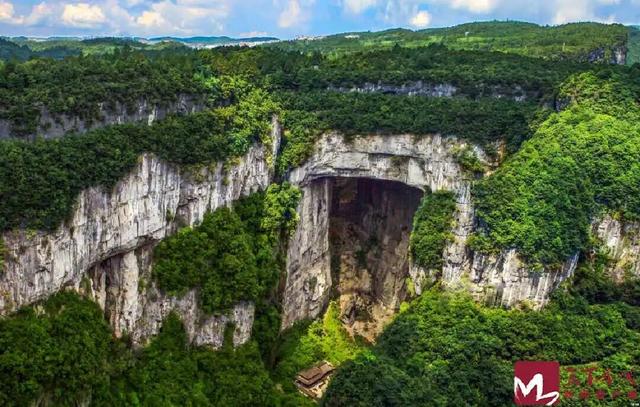 乘渝厦高铁 享鲁渝新风——鲁渝协作农文旅高质量发展暨精品主题线路推介活动在重庆黔江启动